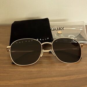 Quay Jezabell Sunglasses
